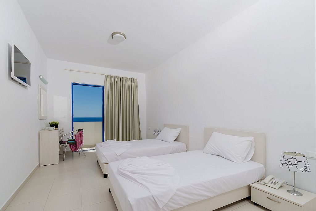 Eagles Nest Hotel Pefki